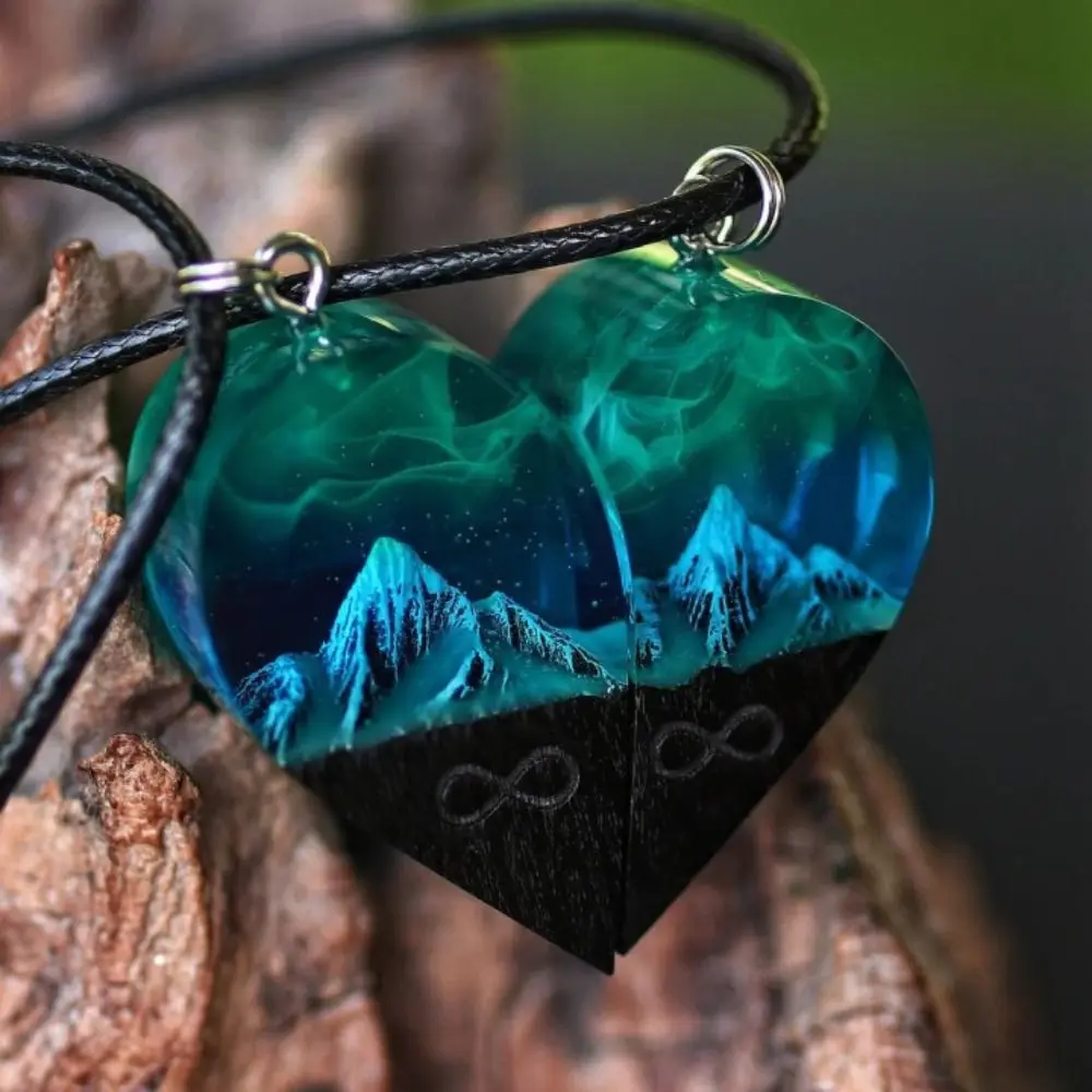 Bars Party Musician Presents Guitar Pick Necklace Retro Handmade Resin Guitar Pick Heart Necklace Resin Heart Mountain Pendant