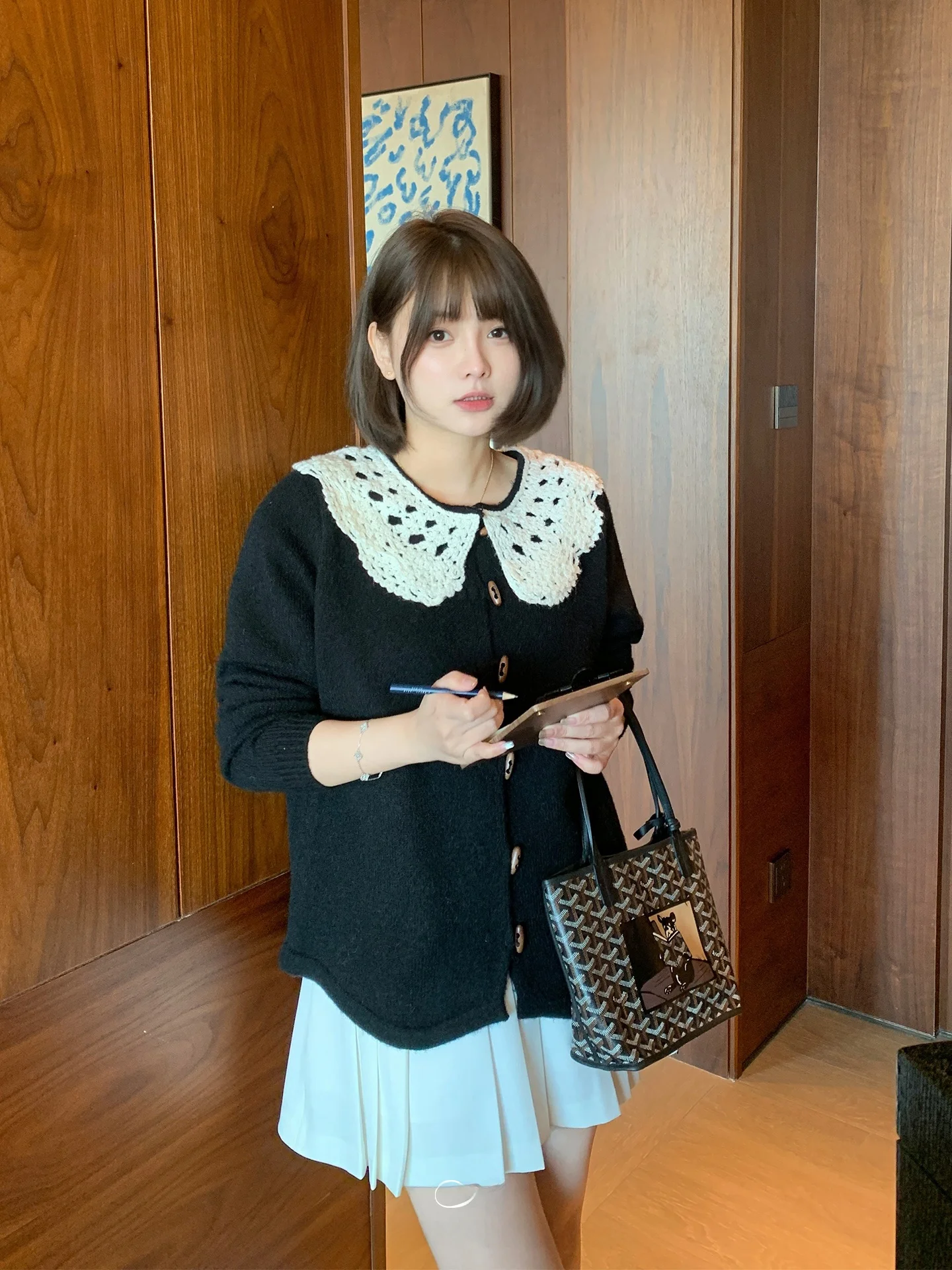 

Maixi Large Size Women's Casual Sle Knitted Sweater Spring Loose Fit Button up Doll Collar Long Sve Top for plus Size