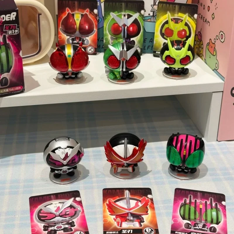 Op voorraad Ldcx Mini Q-versie Kamen Rider Palm Heroes Blind Box Collectible Action Figure Decoratie Ornamenten Model Gift