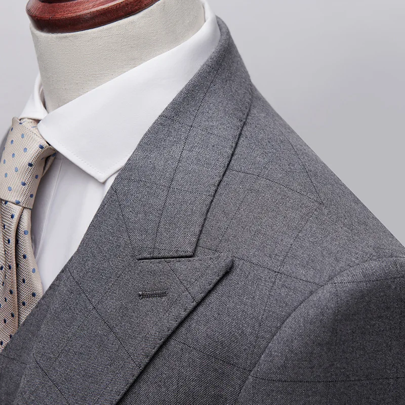 Fashion New Men's Suit Suit Korean Version of Self-cultivation and High Sense of Gray Plaid Leisure Suit Three-piece Men Suits