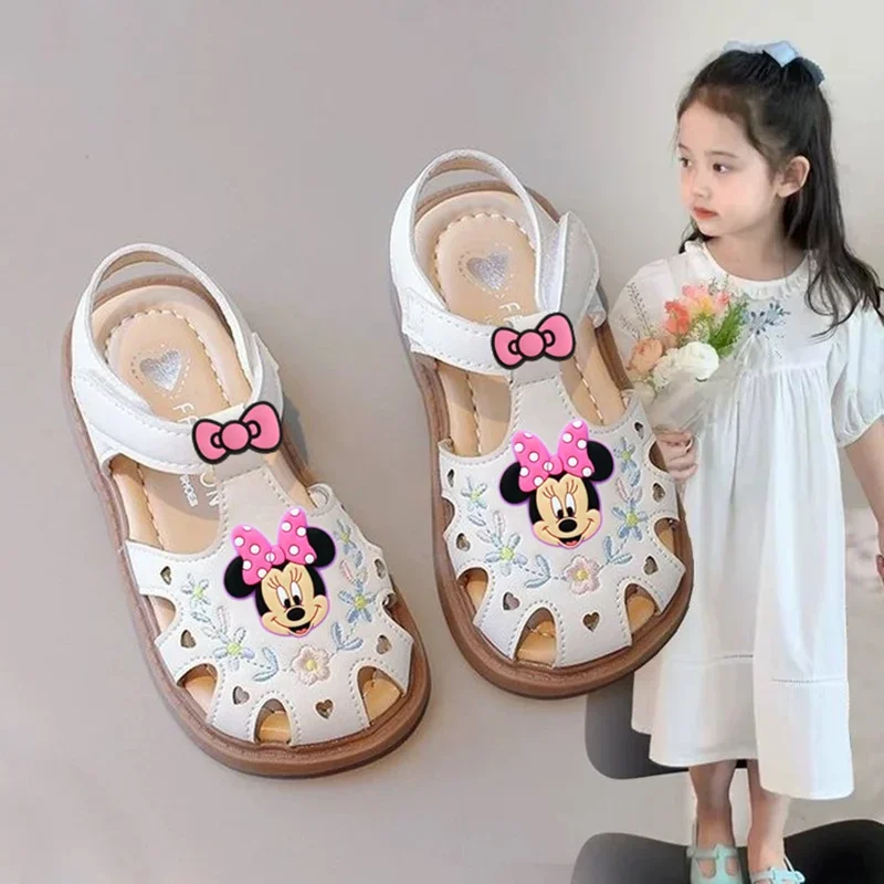 

Disney Mickey Mouse Sandals Girls Leather Shoes Spring and Summer New Children's Soft Bottom Bow Casual Shoes Baby Toddler Shoes