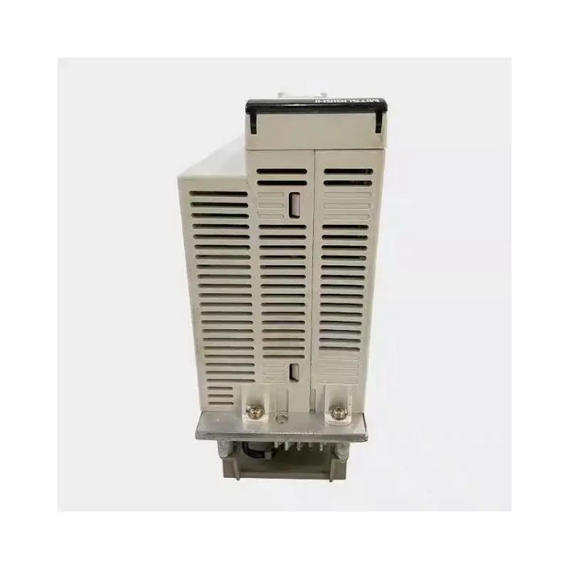 Функция сервопривода MDS-R-V2-8060, б/у, протестирована в порядке MDS R V2 8060