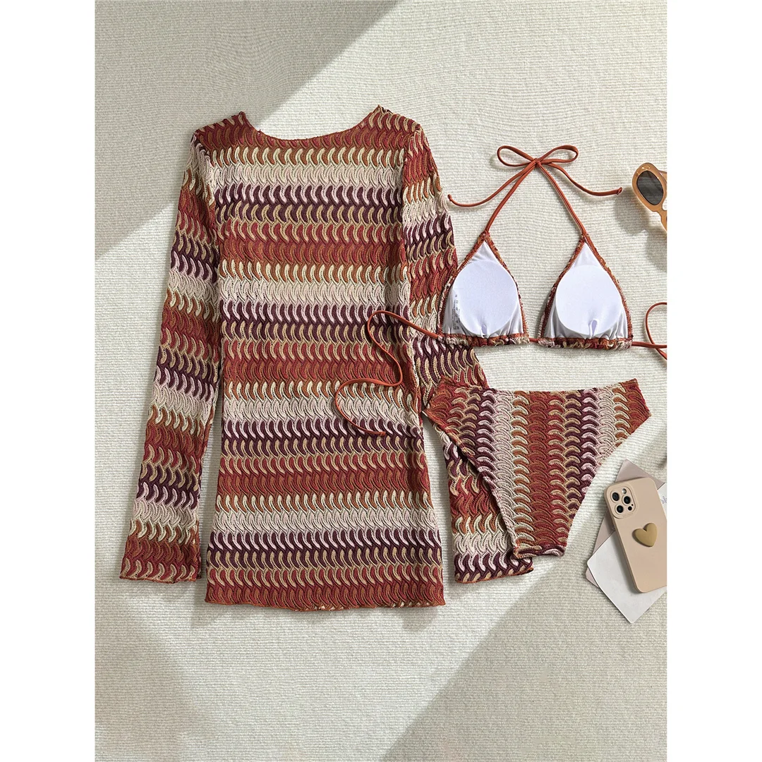 Braunes, dreiteiliges Bikini-Set mit langärmeligem Überwurf, bedrucktem Bikini, Damen-Badebekleidung, Damen-Badeanzug, Badeanzug, Modell M167. – Detail 7