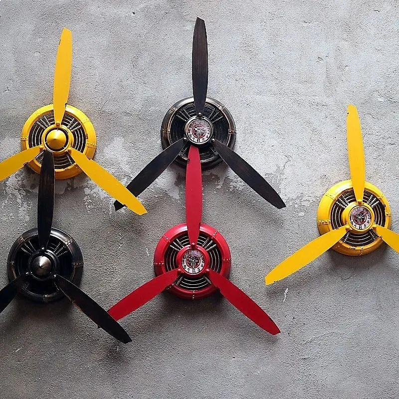 Industrial Propeller Wall Art Vintage Iron Sculpture Multi-Color Bar Décor