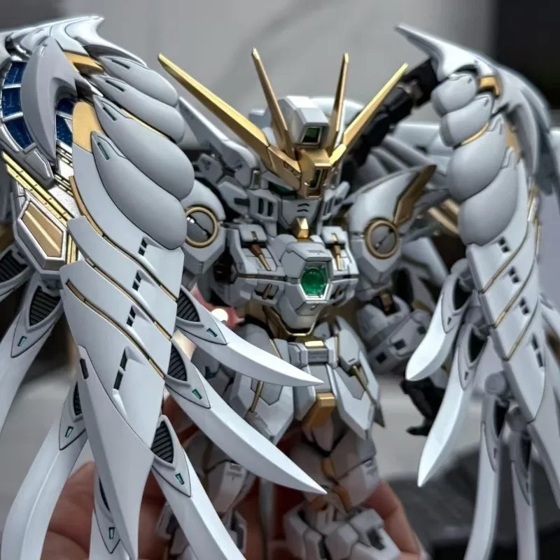 在庫あり GL MGSD Xxxg-00ysw ウィング スノーホワイト プレリュード 組立モデルキット プラスチック製スケルトン アクションフィギュア ロボット プラスチックモデル おもちゃ