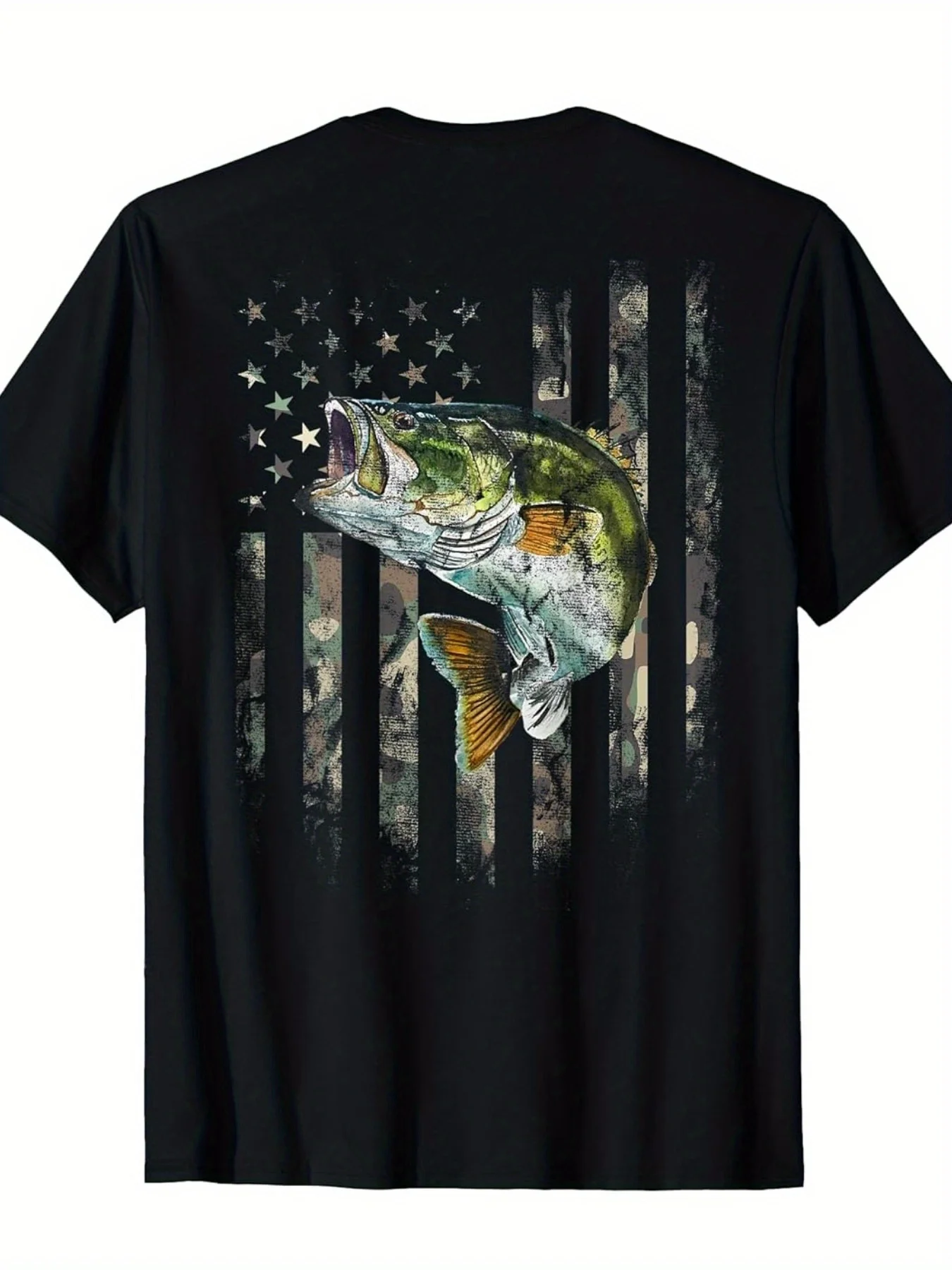 Men's American Flag Camo Fishing T-Shirt - Bass Jumping Fish & Camouflage Design with Stars, Retro Short Sleeve Round Neck Tee, All-Season Comfort Fit Suitable for Outdoor Activities, Fishing Trips, Casual Wear, Machine Washable