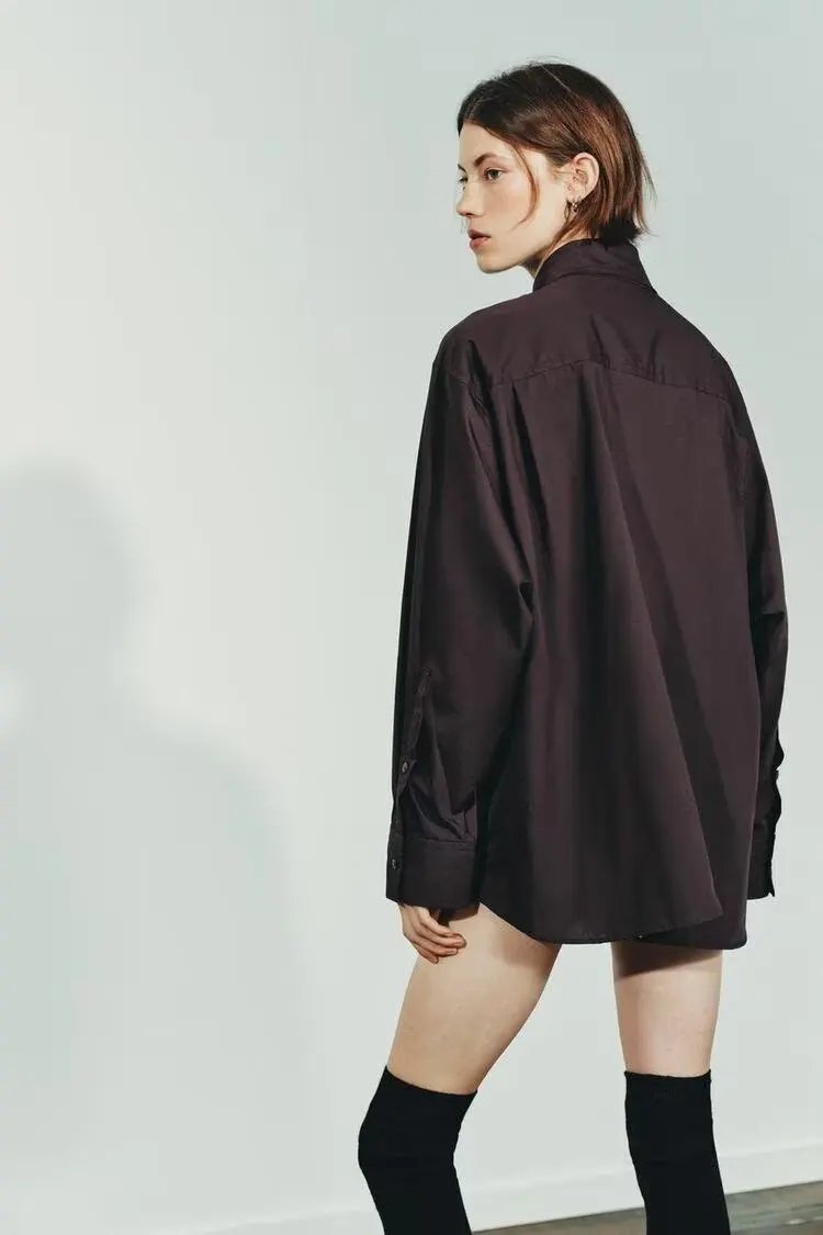 เสื้อเชิ้ตแขนยาวผูกโบว์ผ้าพันคอแบบหลวมสไตล์ยุโรปและอเมริกาสำหรับผู้หญิงคอลเลคชั่นฤดูใบไม้ร่วง BB6830 ZA25 รุ่นใหม่ 4661143