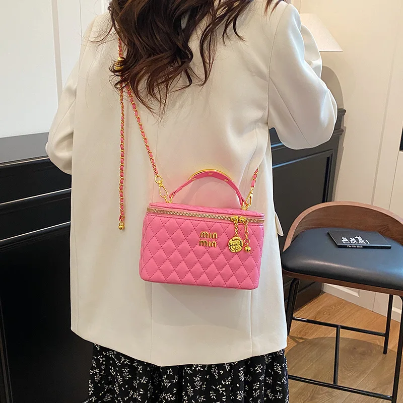 

2025 Striped Square Bag, Chic Top Handle Purse for Women, Minimalist Shoulder Bag, Luxe Commuter Tote, Versatile Crossbody Bag​