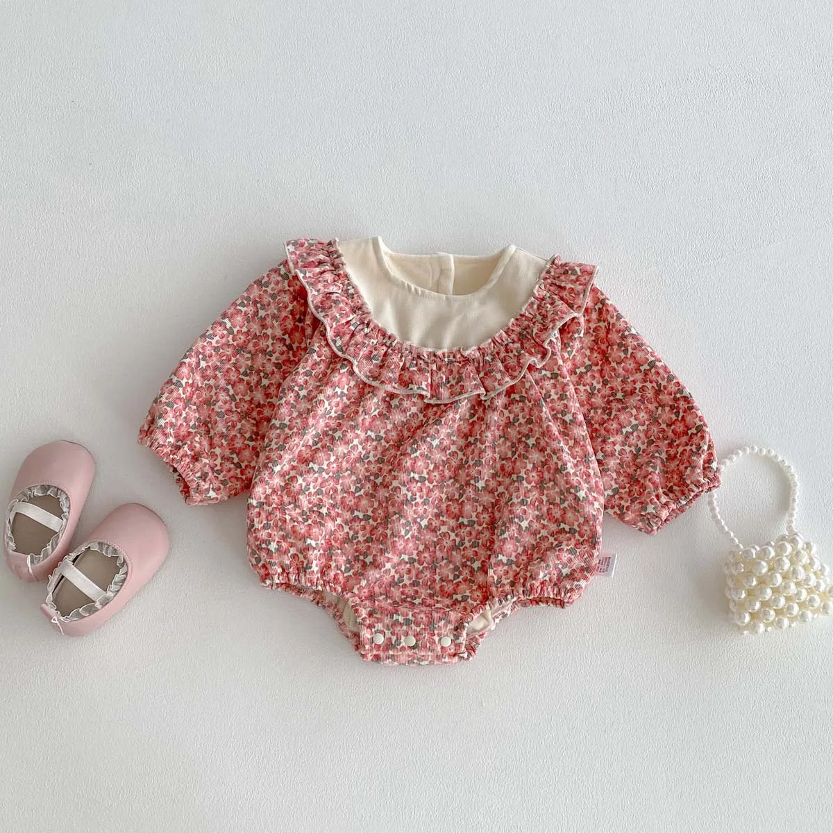 Girls' French Ruffled Long Sleeved Floral Triangle Khai Autumn Style New Baby Jumpsuit with Velvet Bag Flatbed Crawling Clothes