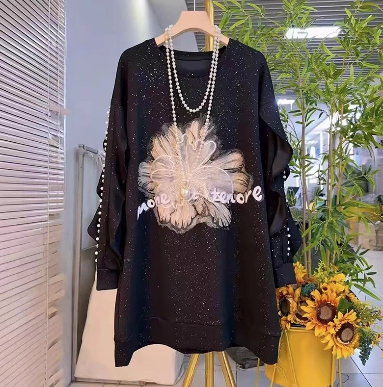 Primavera Autunno Moda Perline Fiore tridimensionale Felpa nera Dolce girocollo Allentato Versatile Top a maniche lunghe da donna
