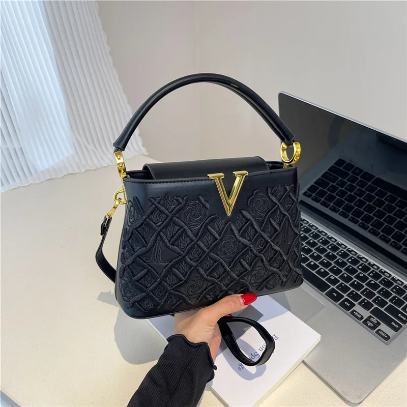 

Стеганая мини-сумка весна-лето 202, кошелек на плечо с ремешком-цепочкой для женщин, универсальная сумка через плечо, шикарная модная сумка с верхней ручкой ​