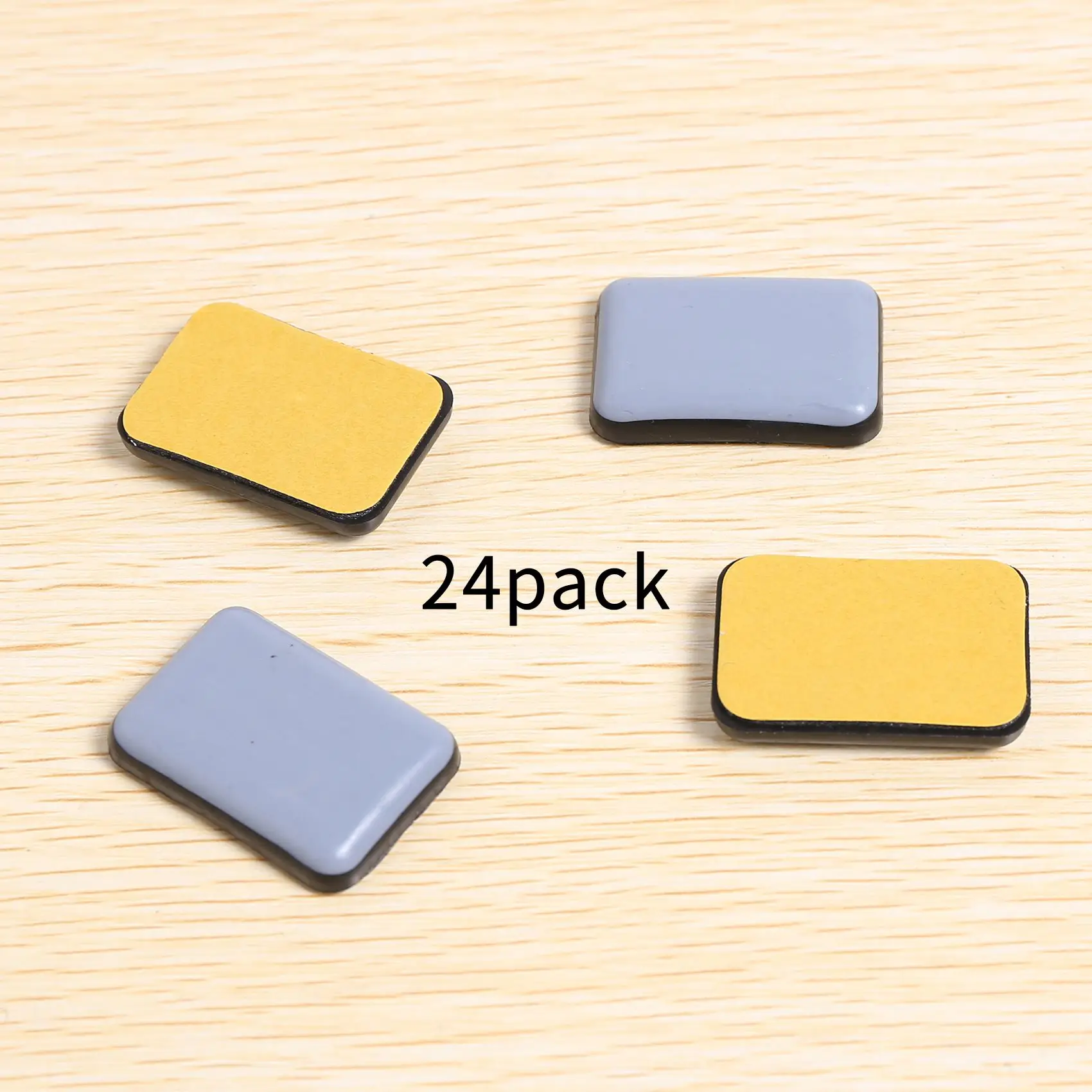 【24 ساعة للبيع!】24 قطعة من مزلقات الأثاث والطائرات الشراعية للأثاث المتحرك السجاد 25 × 35 مم طائرات شراعية للأثاث ذاتية اللصق