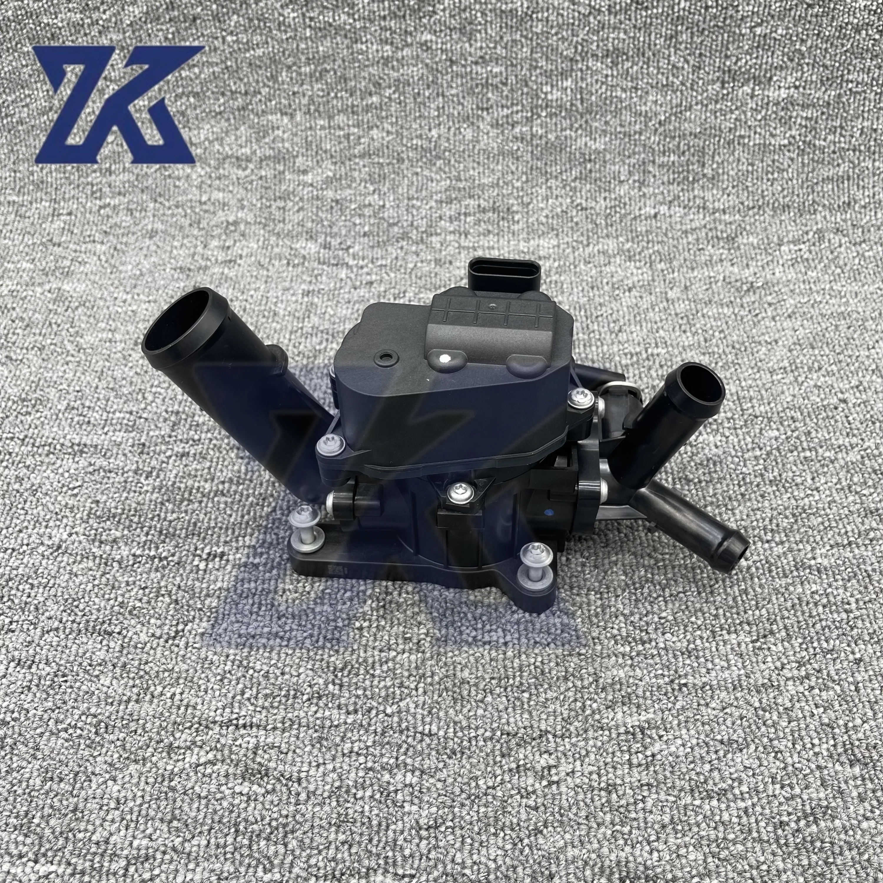 

24115817 Термостат двигателя для Chevrolet ORLANDO1.3T MONZA1.3T 24110672 24113453 TH37106