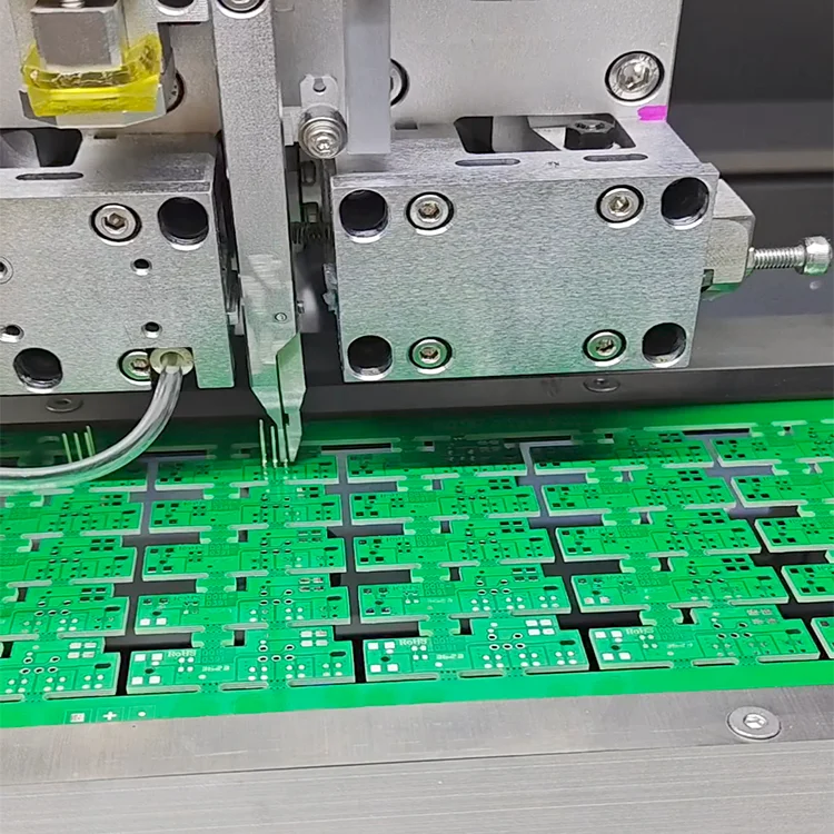 Macchina PCB automatica IST SMT e THT per macchina pick and place di componenti elettronici smt