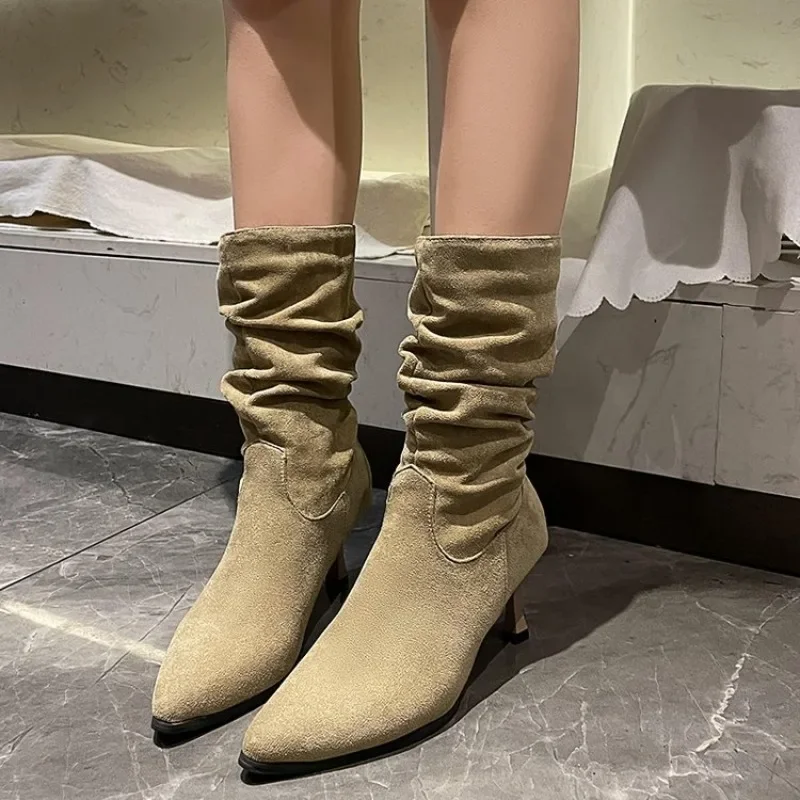 Botas femininas de vaqueira ocidental, botas de bezerro médio para senhoras, sapatos de cavaleiro, salto alto, moda, dimensão 35-40, outono, inverno, 2024