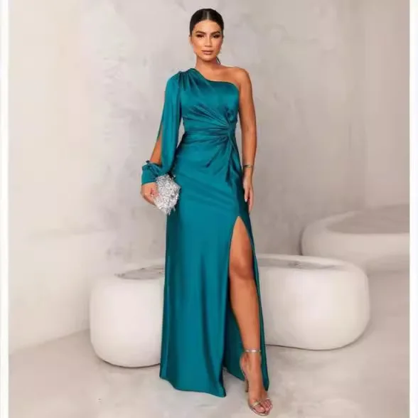 عرض ساخن لعام 2026 فستان حفلات مثير للنساء من الساتان بكتف واحد وأكمام طويلة وفتحة عالية فساتين أنيقة للنوادي والعام الجديد وأعياد الميلاد #5
