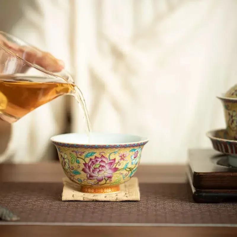 Jingdezhen Enamel Color Antique Palace Style Cover Bowl Sancai Cover Bowl Ceramic Tea Set Household Kung Fu Tea Bowl Master Cup