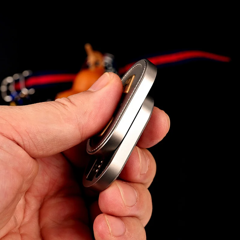 Fashion Machinery Fidget Slide EDC Titanium Alloy Fidget Toys Office Desktop Stress Relief Relaxation Cool Push Slider