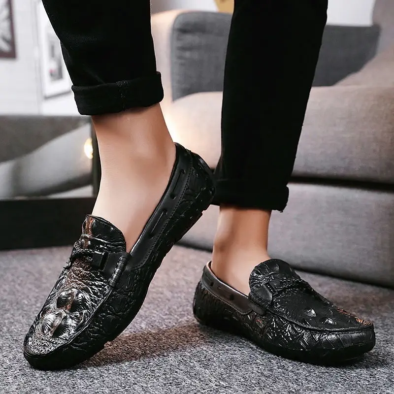 Crocodile Pattern Leather Slip on Mens Casual Shoes Social Spirit Guy Slip-on Mens Flat Loafers Shallow Sneakers for Dad