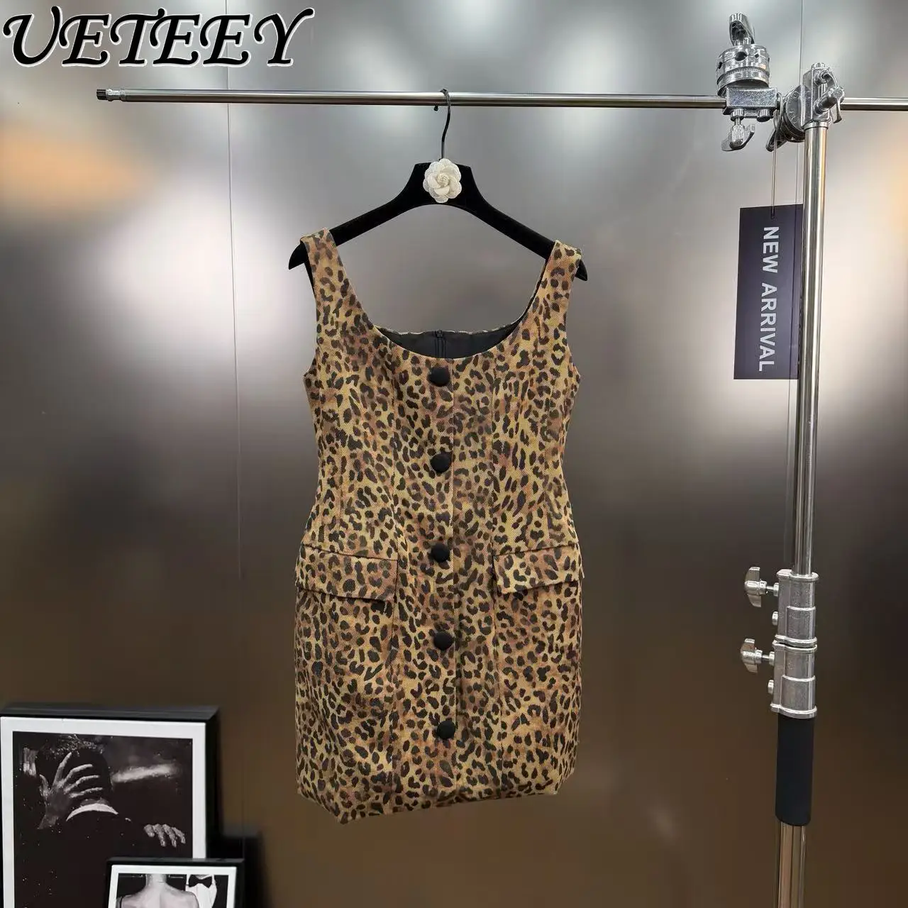 

2026 Spring New Vintage Leopard Print Sleeveless Jacquard Strap Dress Sexy Slim Fit Camisole Short Vest Dress for Women
