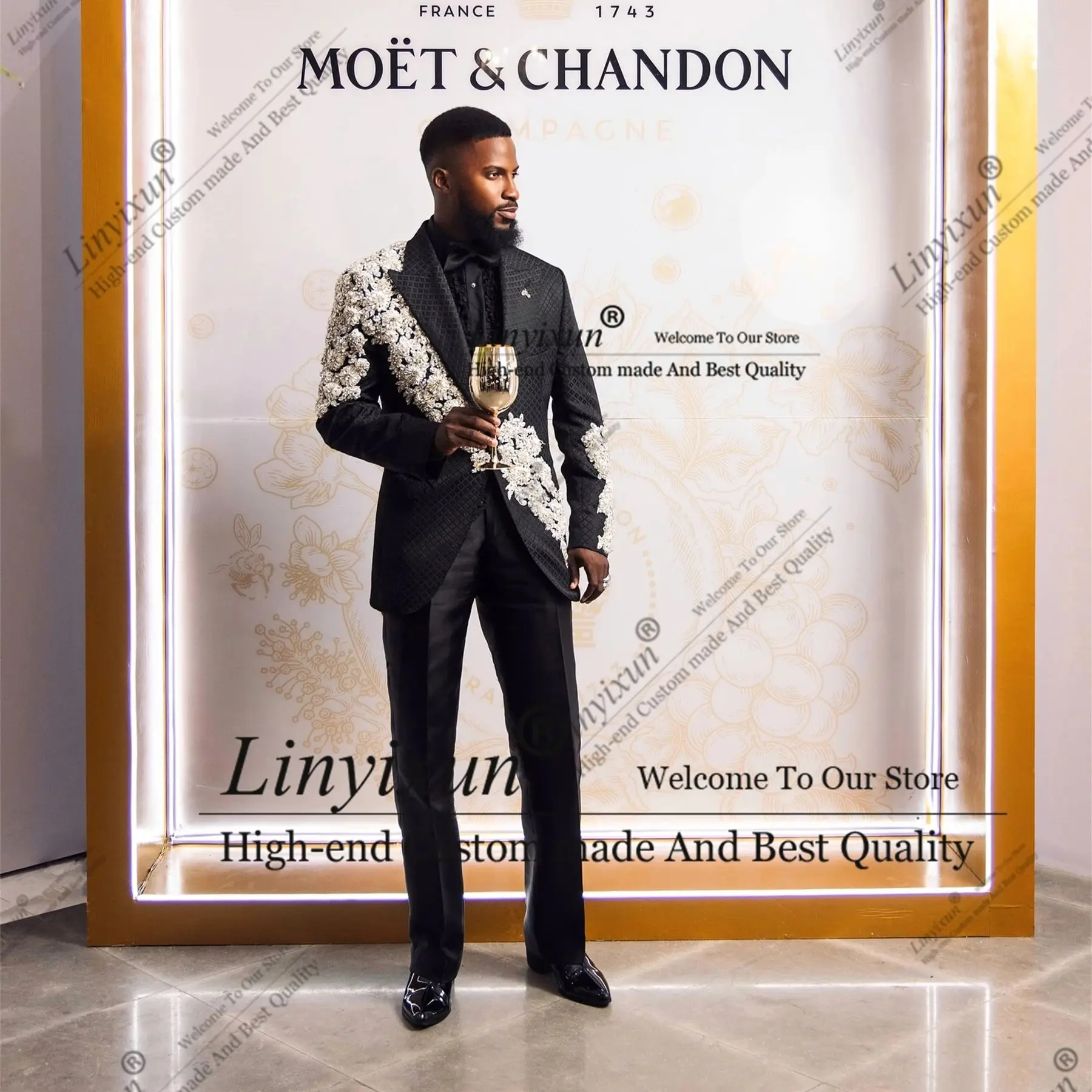 

Luxury Diamond Ornament Men Suits 2 Pieces Sets Groom Prom Blazers Customized Double Breasted Tuxedo Wedding trajes para hombre