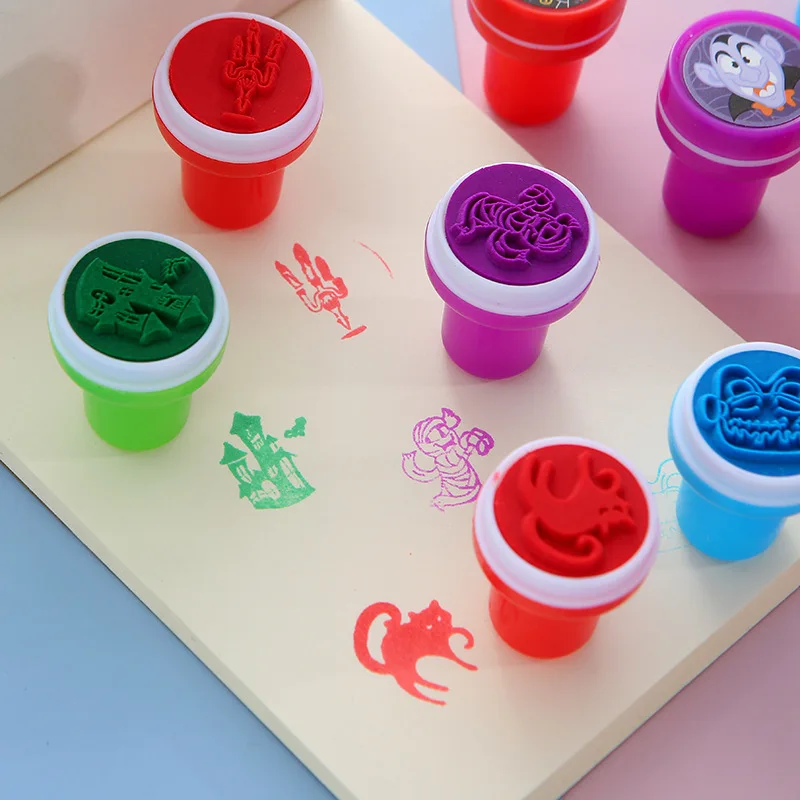 10 stuks Halloween stempels voor kinderen, zelfinktende stempels verjaardagscadeau, feestartikelen, leraar stempels ﻿ Prijzen Carnaval Stampers Beloningen