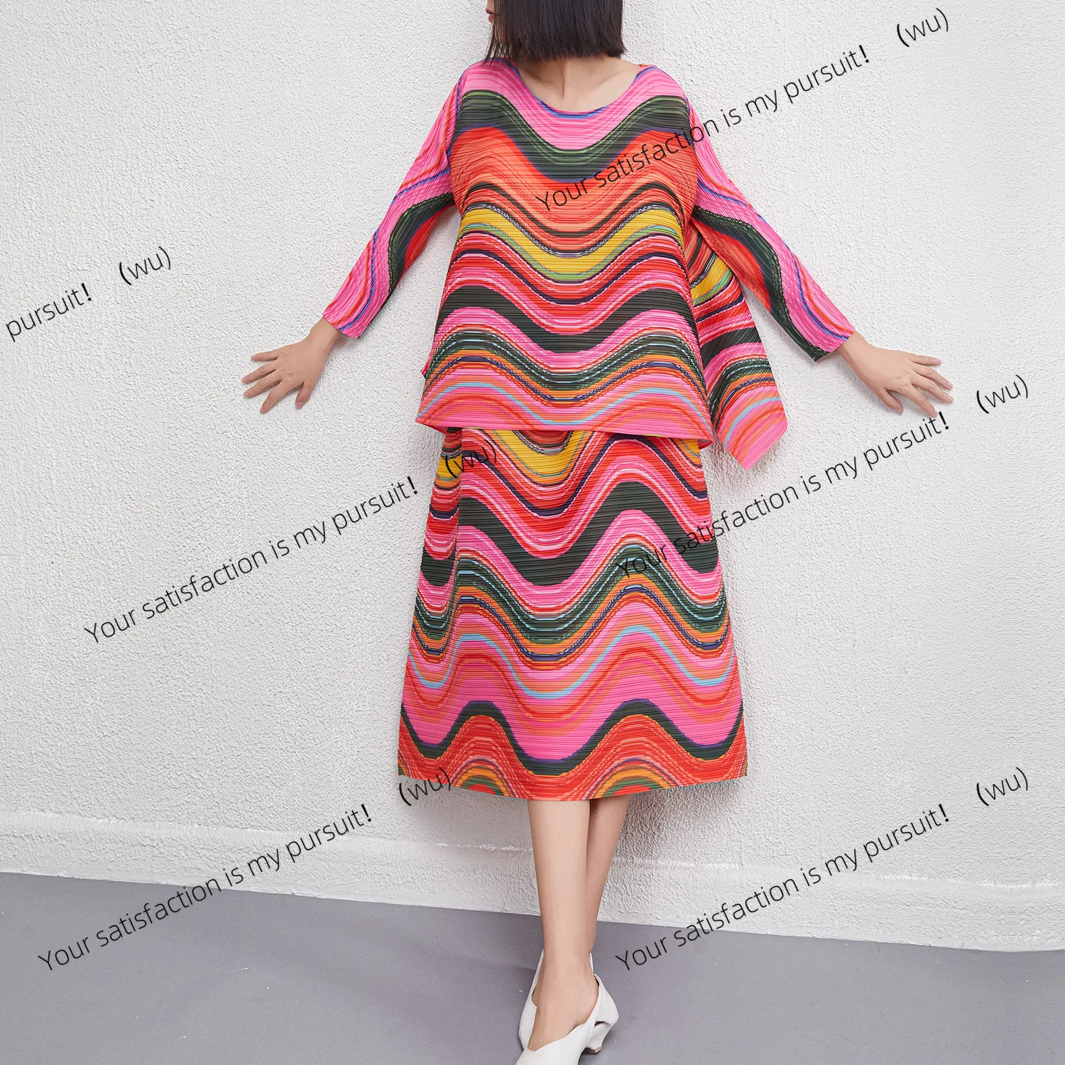 

Miyake large size temperament suit skirt women's spring and autumn new cross-grain printing loose pleated top skirt two-piece