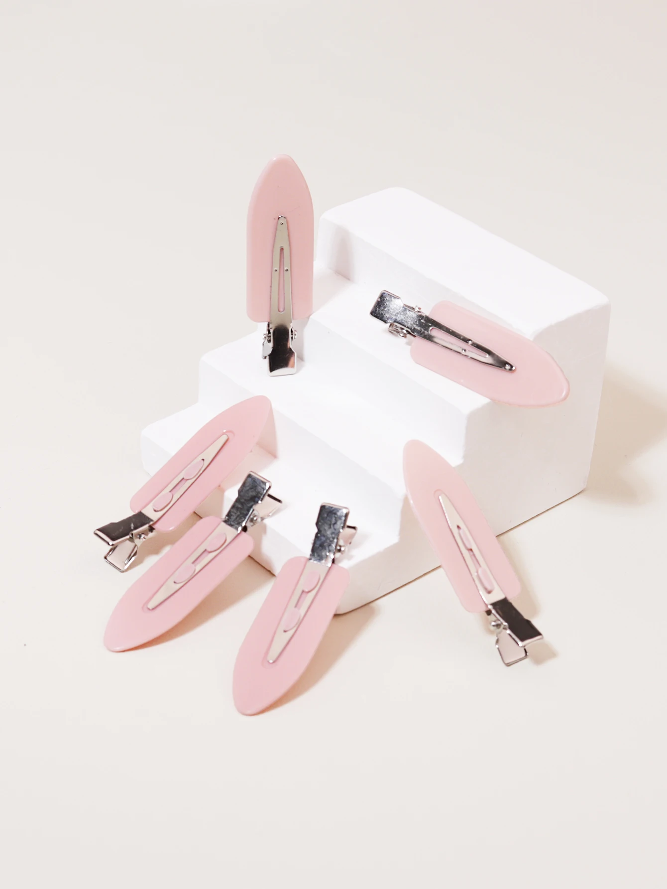 6pcs fashionable seamless and sweet girl hair clips, makeup clips hair accessories hair styling tools Special for real hair wigs