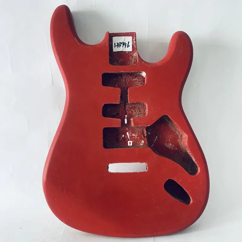 HB996 ST модель электрической гитары корпус из твердой древесины SSH звукосниматели красный цвет тремоло стиль для DIY замены правой руки