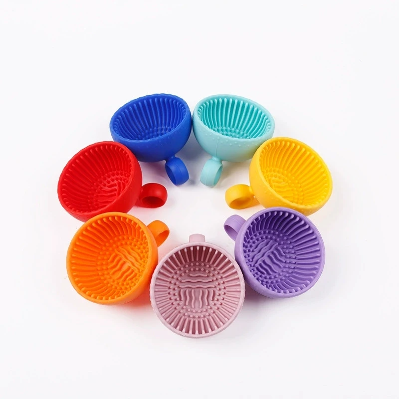 Silicone Makeup Brush Cleaner Bowl for Powder Puff Cosmetic Eyeshadow Makeup Brush Soft Silicone Folding Beauty Tools