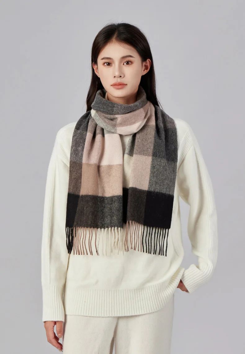 British Wool Scarf for Women in Autumn and Winter, High-End, Longed, Simple, Plaid, Popular, Versatile Men's Scarf