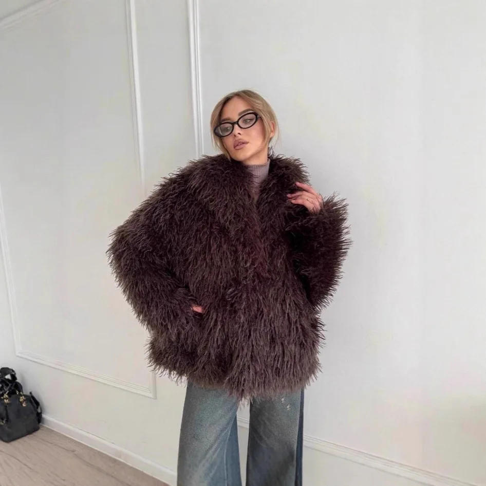 Fashionable Short  Fur Coat Artificial Fur Collar Large Women's Style Thickened Plush Coat Loose Fit Chinese Production