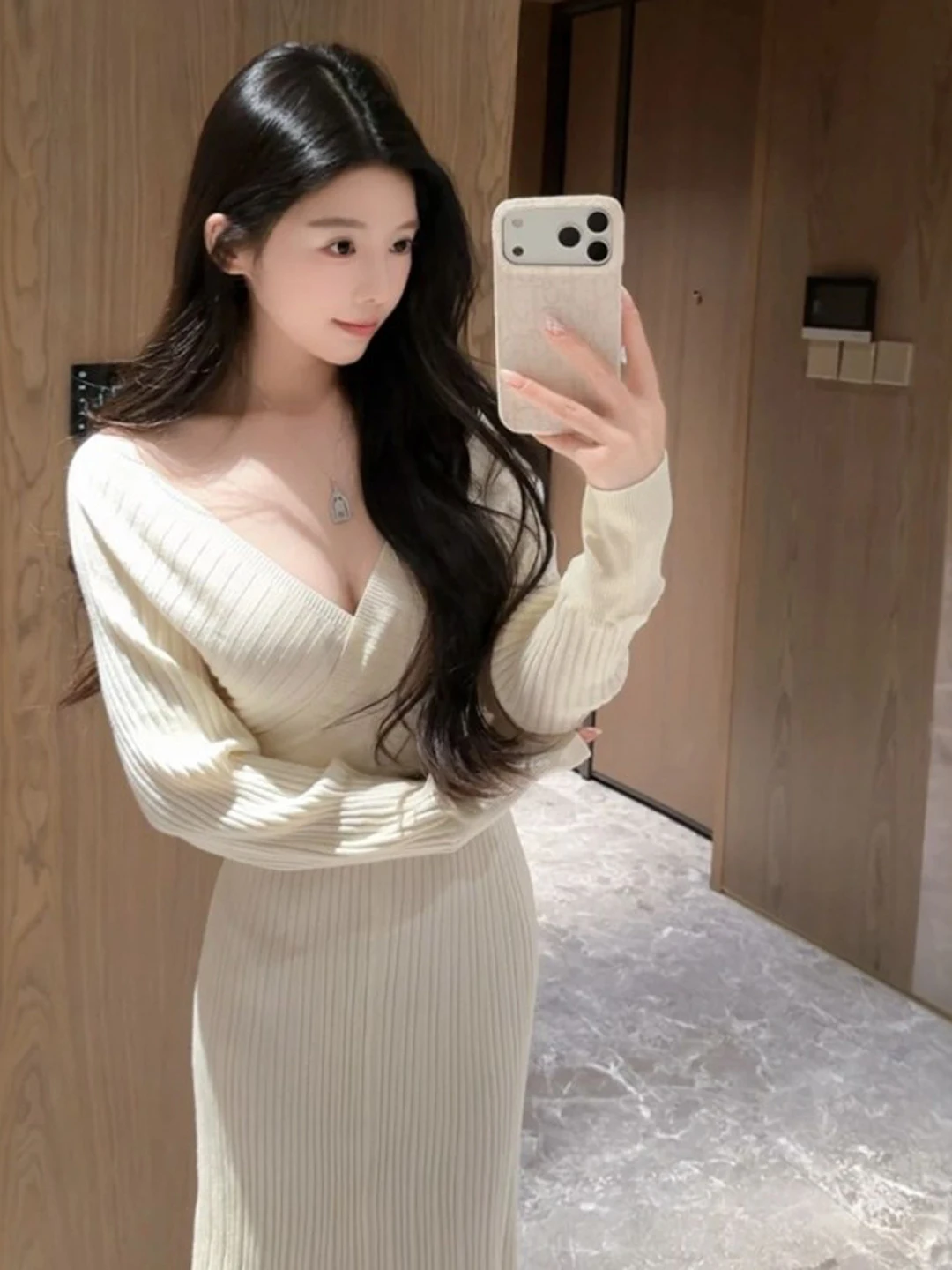 

Sexy V-Ne Knitted Dr Pure Desire Sle Bodycon Long Skirt Gentle Wind Spring 2026 Korean Sle Cotton Blend Dr