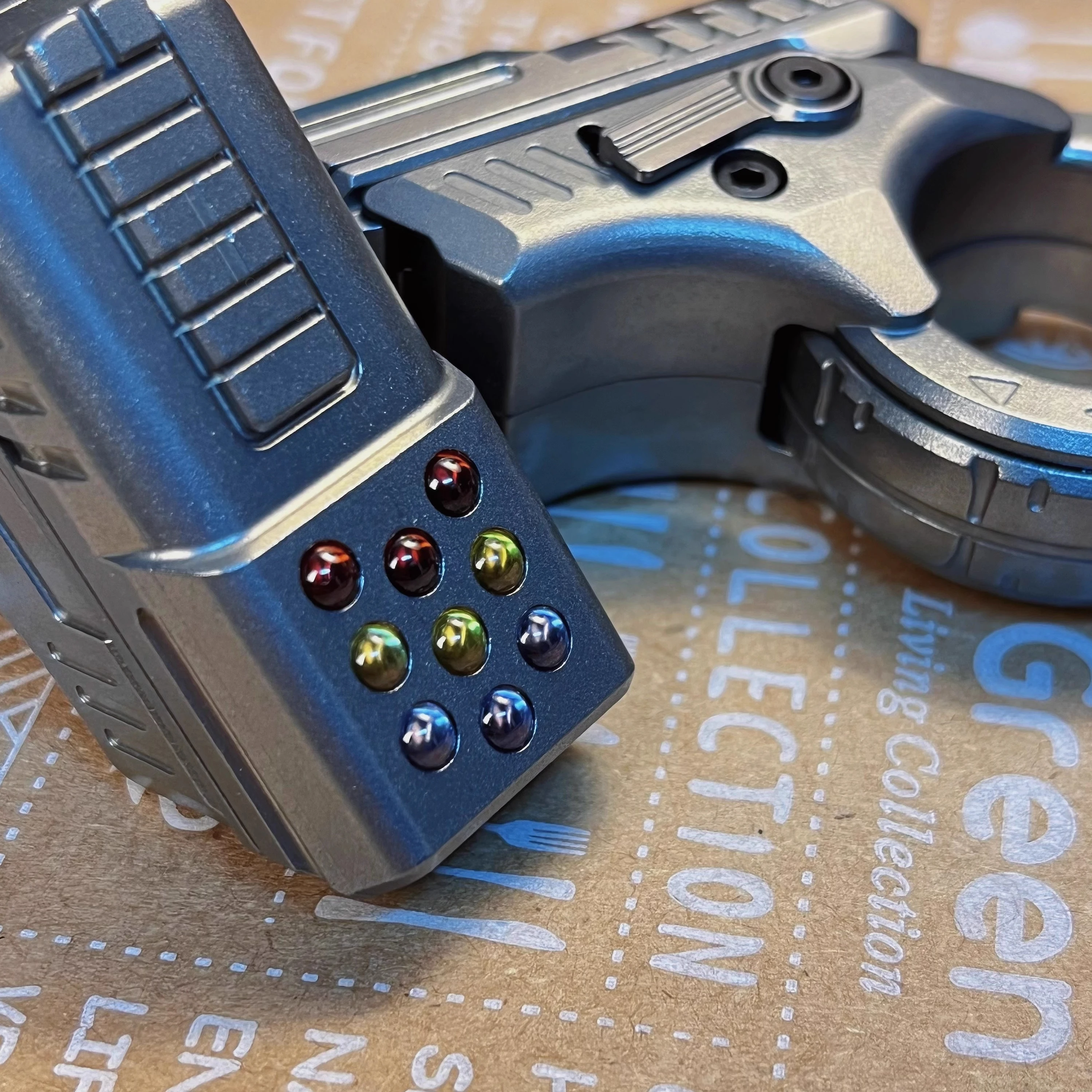 AZU EDC Pushing Slider Gun Fidget Spinner Decompression Metal Push Slider Ratchet Stress Relief Fingertip Fidgeting toys