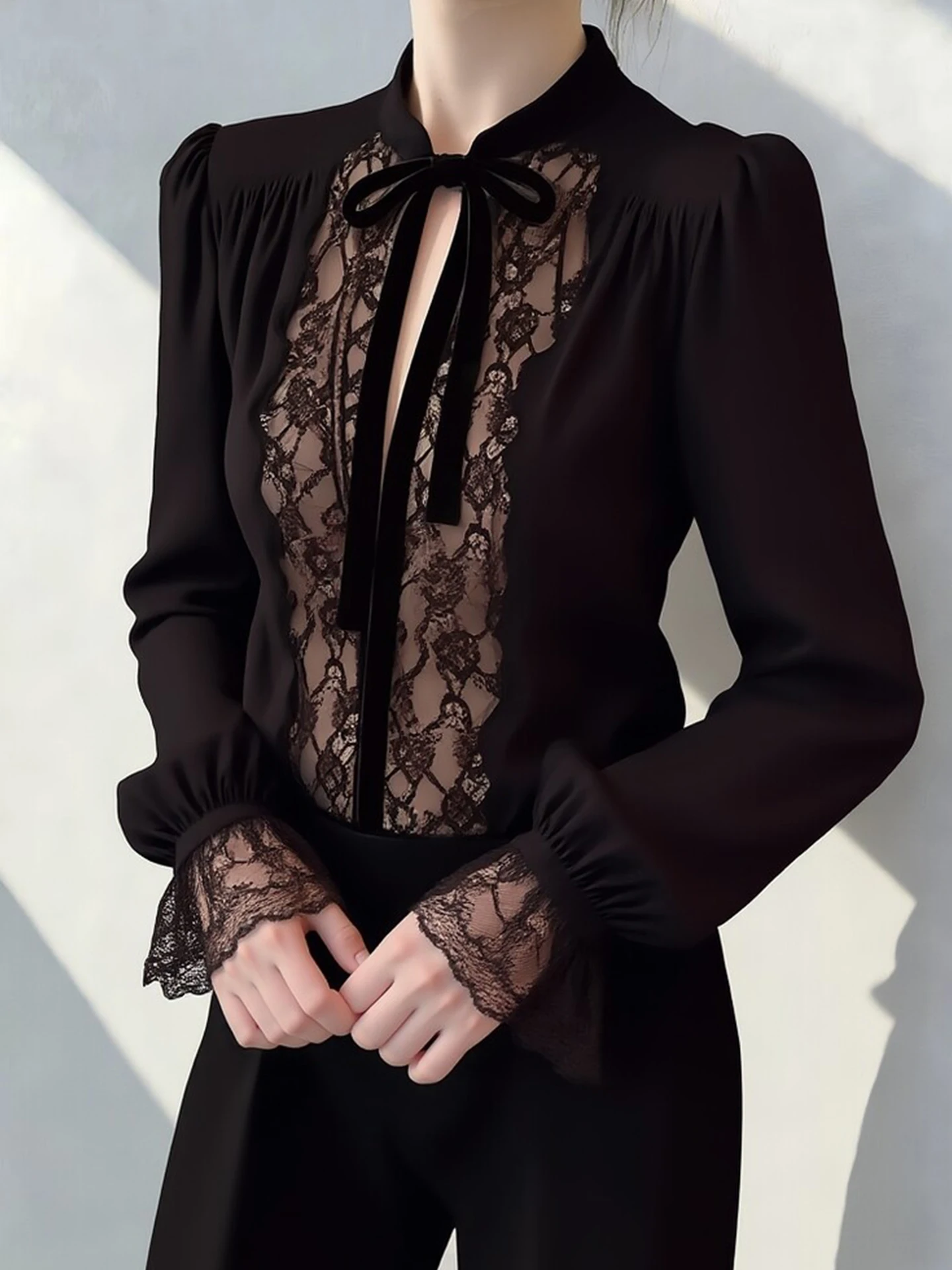 

Elegant Lace Splice Shirt Spring New Style Beautiful Slimming Fashionable Versatile Top High-End Silk Women's Commute Straigh...
