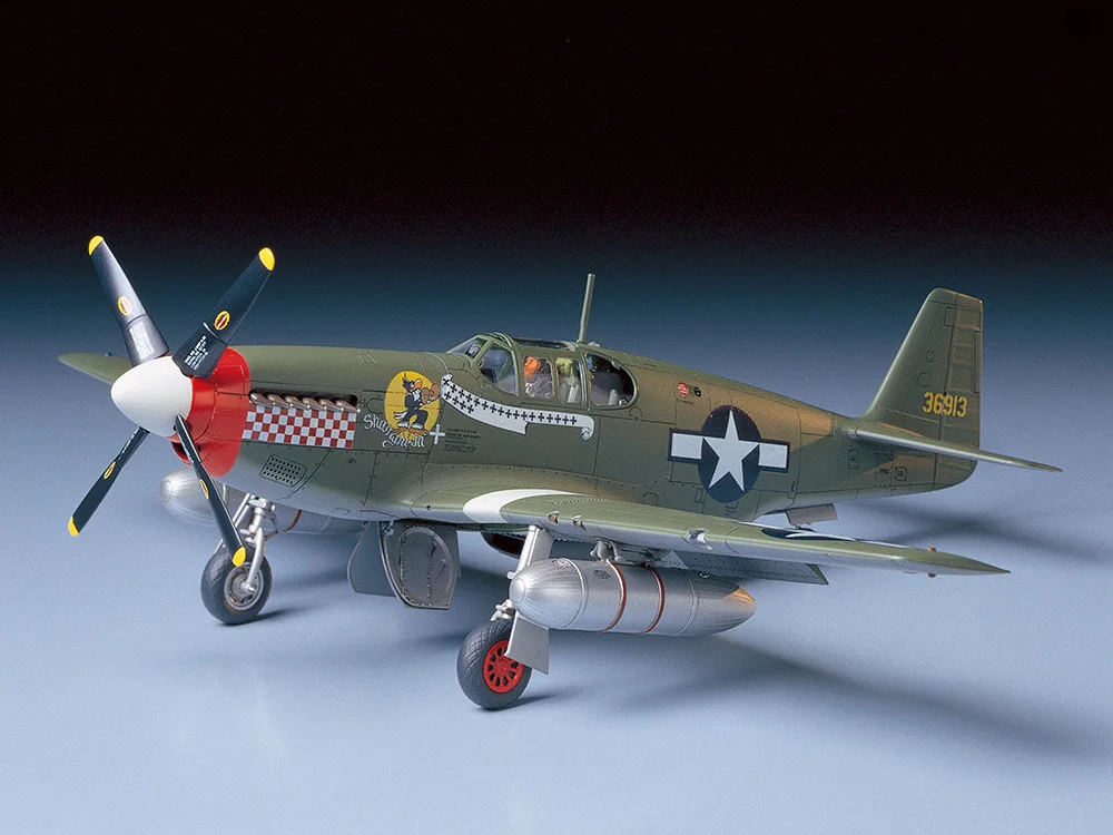 Tamiya 61042 static assembled model toy 1/48 scale For American P-51B 