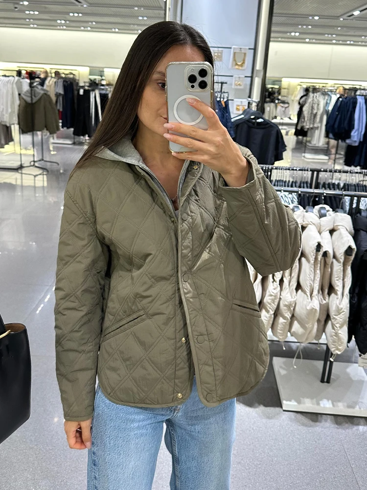 

TRAFZA Winter Woman Casual Long Sleeves Hooded Jacket Fashion Women Single Breasted Zipper Pocket Decorate Warm Cotton Coat