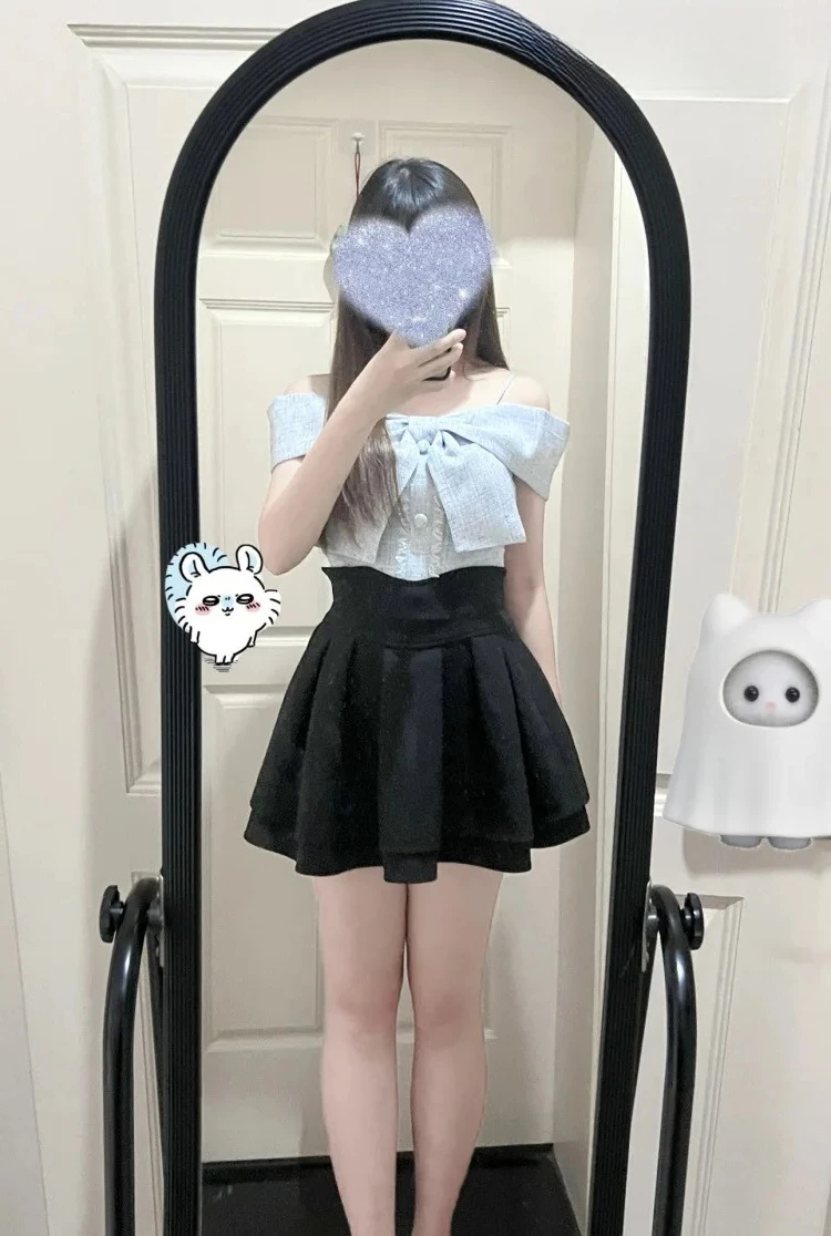 

Women's Elegant Suit 2025 New Sweet Tweed Bow Off-Shoulder Camisole Top + High-Waisted Skirt Pants Two-Piece Set Summer