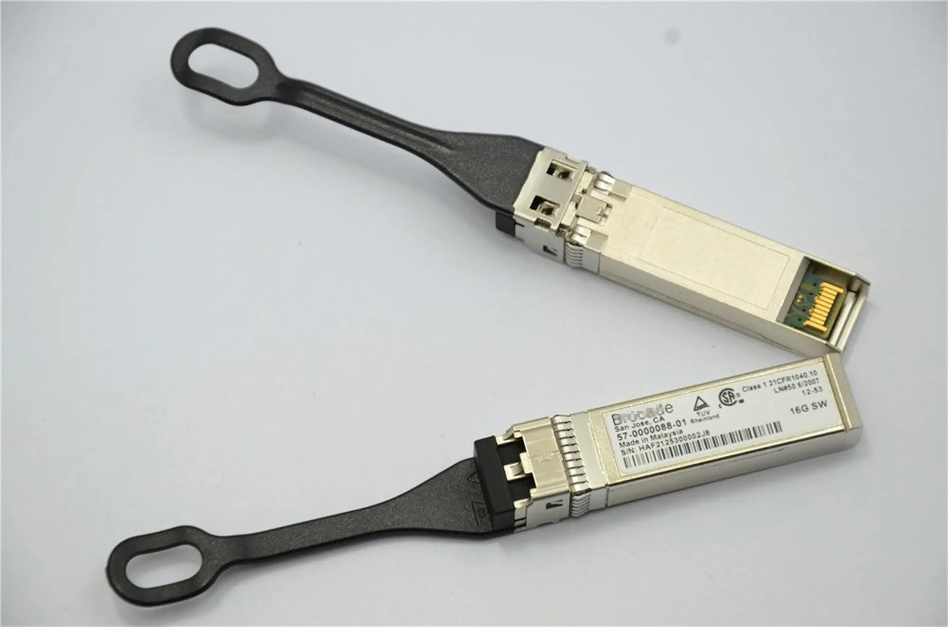 Brocade 16G SFP Fiber Transceiver/57-0000088-01/16G 850NM SFP+ SW 6520,6510,6505 Module SFPp/Brocade 16GB Fiber Port Switch/