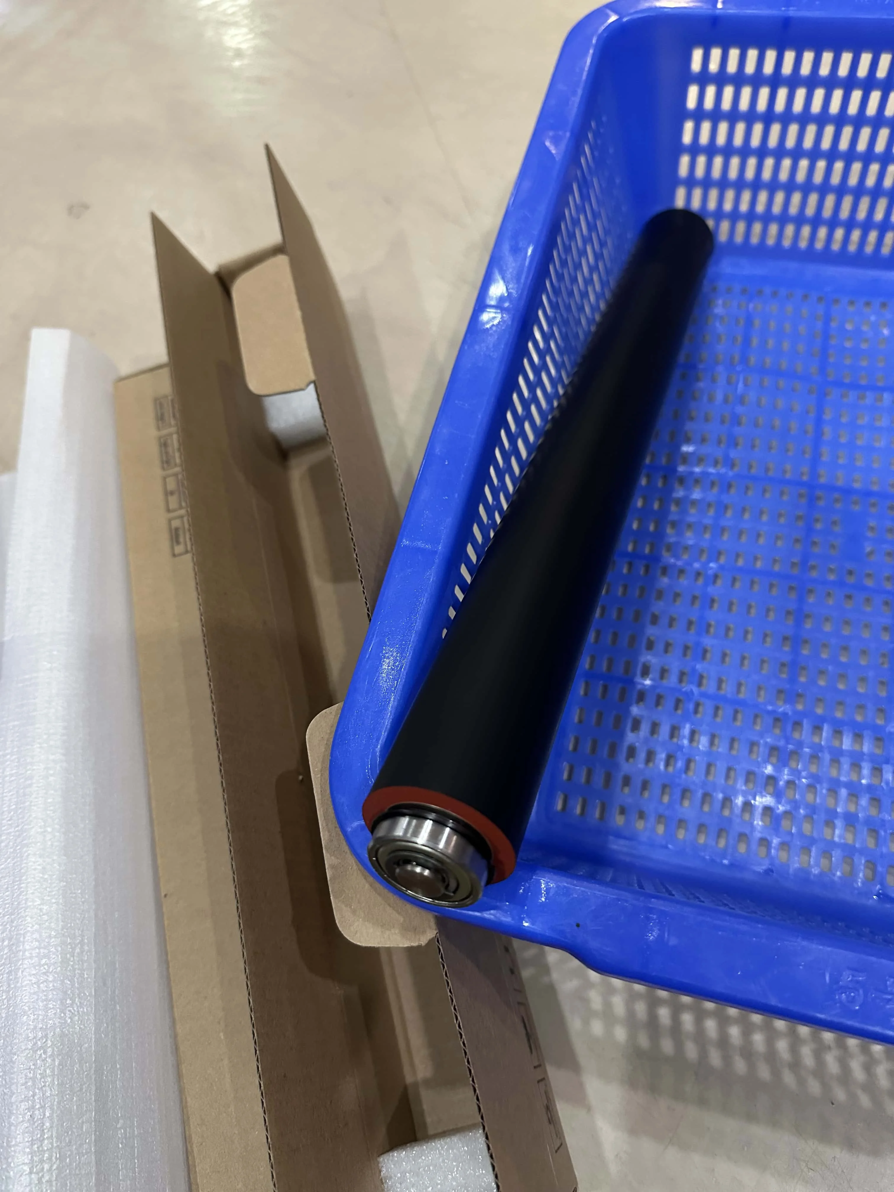 

Long Life Lower Sleeved Roller FM4-3158-000 For use in Canon 8105 8095 8085 8205 8295 8285 8505 8595 8585