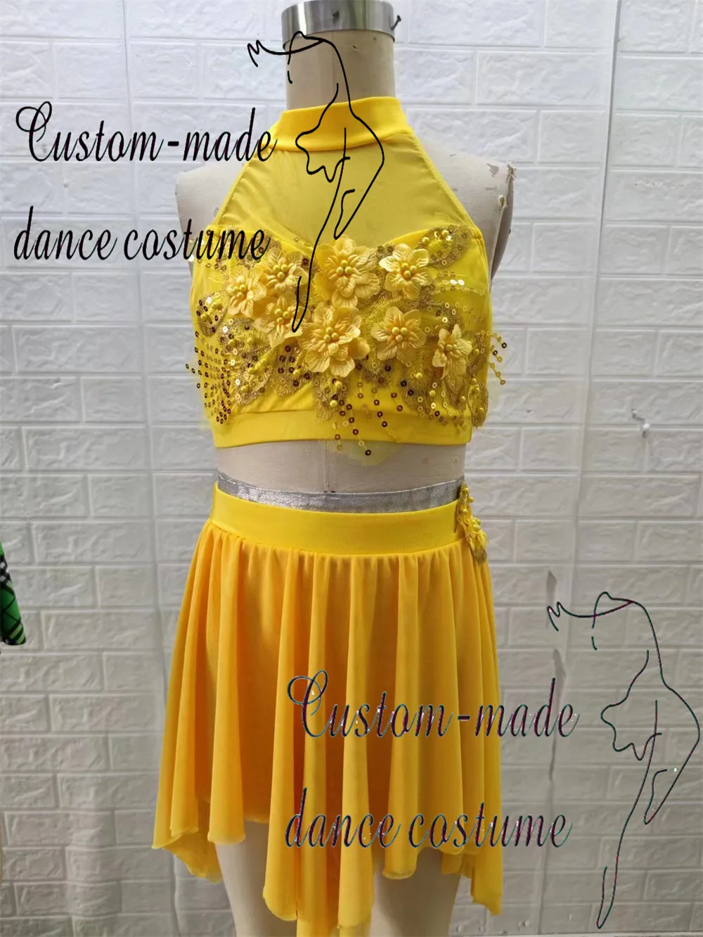 الفتيات، المراهقين، الحفلات الموسيقية للأطفال، العروض التنكرية، أزياء المسرح، أزياء رقص الجاز، أزياء الرقص الحديثة، باليه