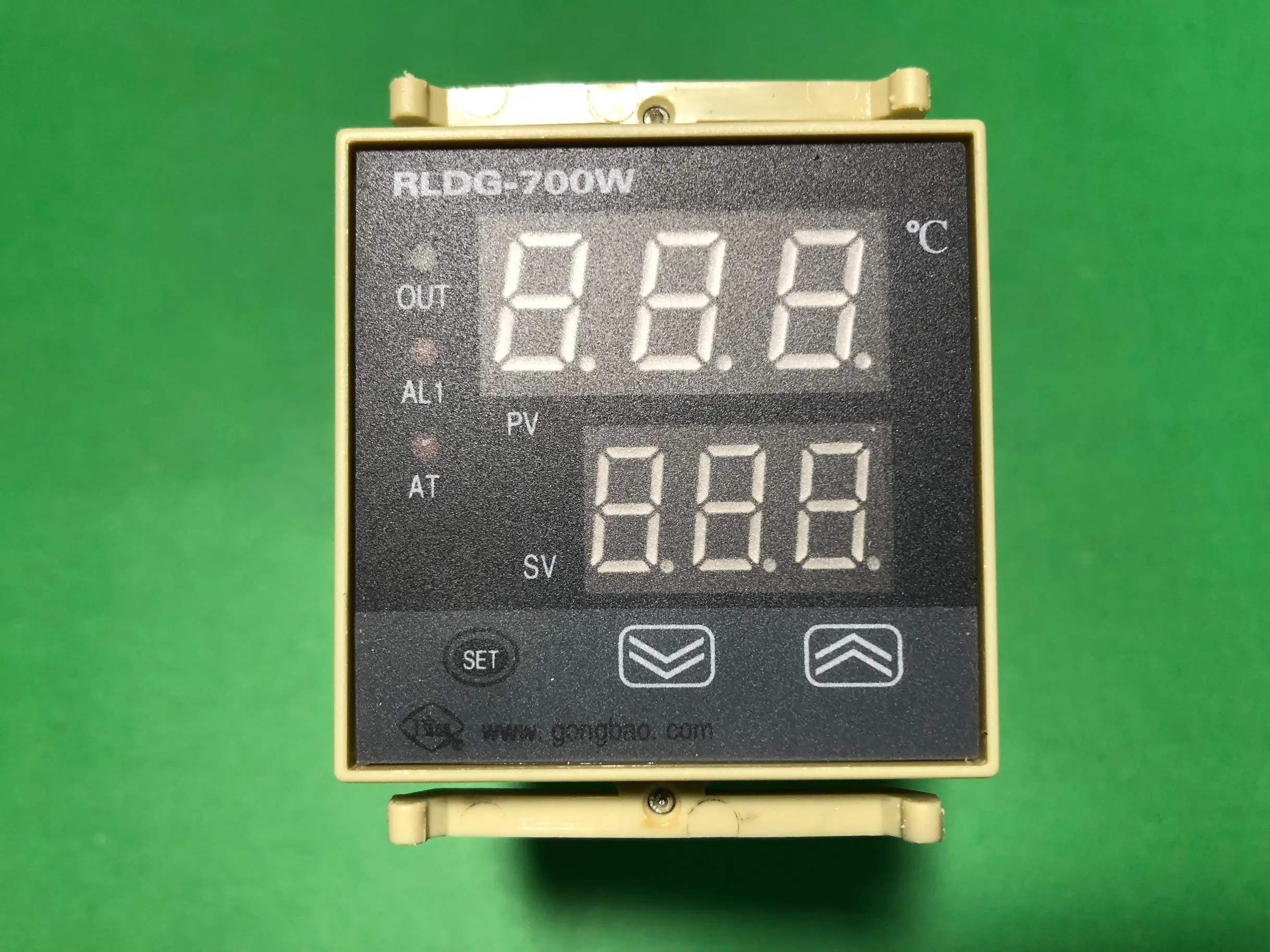 

Yuyao Temperature Instrument Factory RLDG-700W 764W high-precision intelligent temperature controller