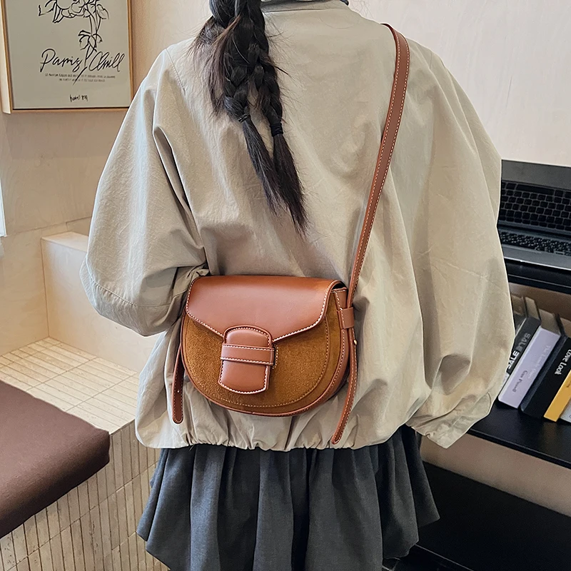 

Winter Retro Saddle Shoulder Luxury Designer Female Handbags and Purses Women Small Pu Leather Crossbody Bag
