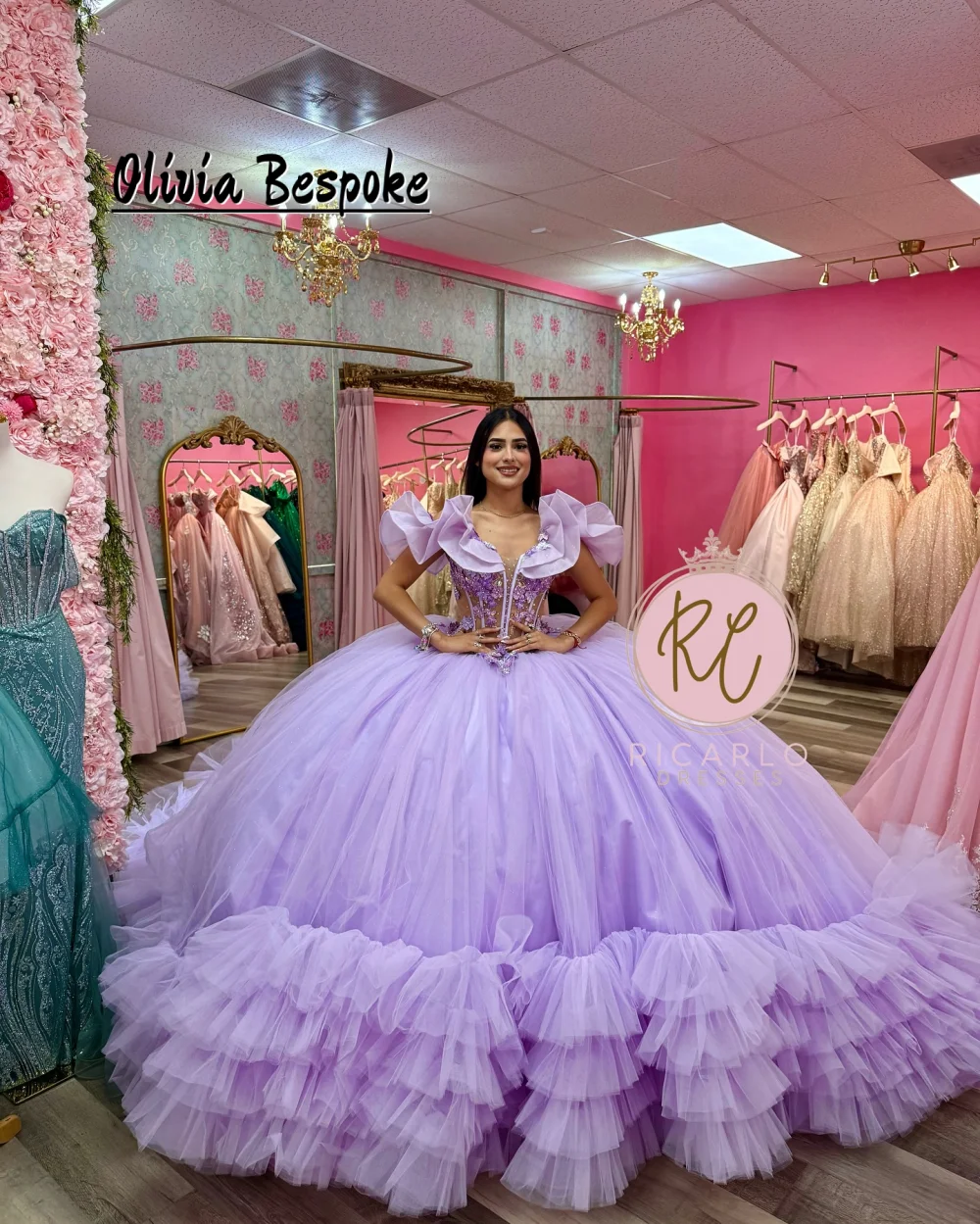 

Lavender Puff Off The Shoulder Quinceanera Dresses Tulle Ruched Train Sweet 15 16 Dress Mexican Girls Birthday Dress Customized