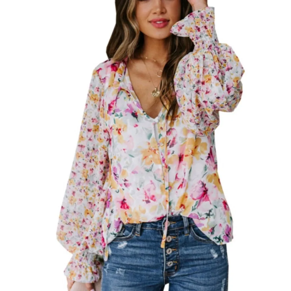 

Women Casual Shirts Commuting Elegant Floral Printed Blouses And Lantern Sleeve Turn-down Collar Lace-up Lady Tops Spring Autumn