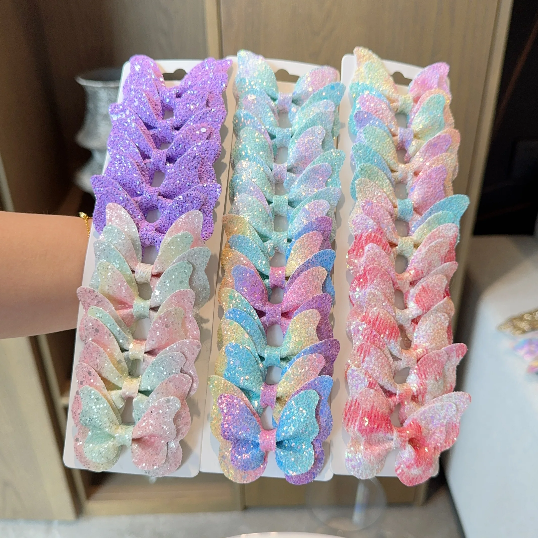 10Pcs Solid Butterfly Hair Bows and Hair Clips Baby Girls Leather Kids Hair Acesssories Hairpins Barrettes Headwear Gift
