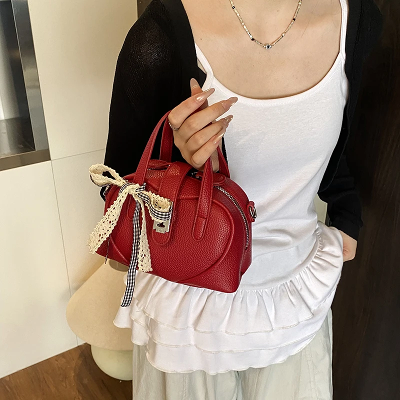 

Luxury Vintage Diaper Bag Women's Elegant Crossbody Handbag Minimalist Designer Tote Leather Made For Fashionable Ladies