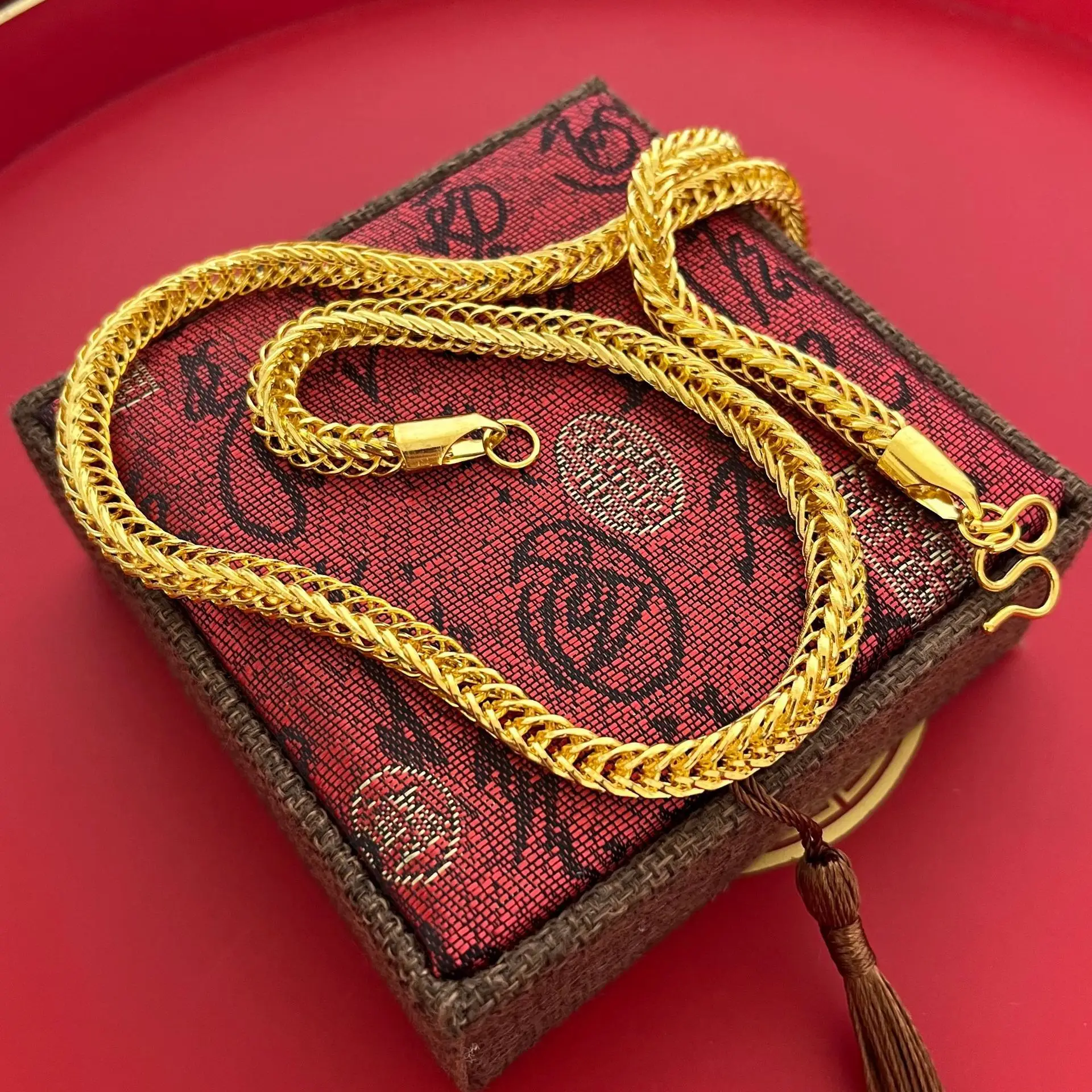 

Dragon Bone Chain Men's Necklace 24K Gold AU999 - Tight links, masculine style, 24K AU999 pure gold quality