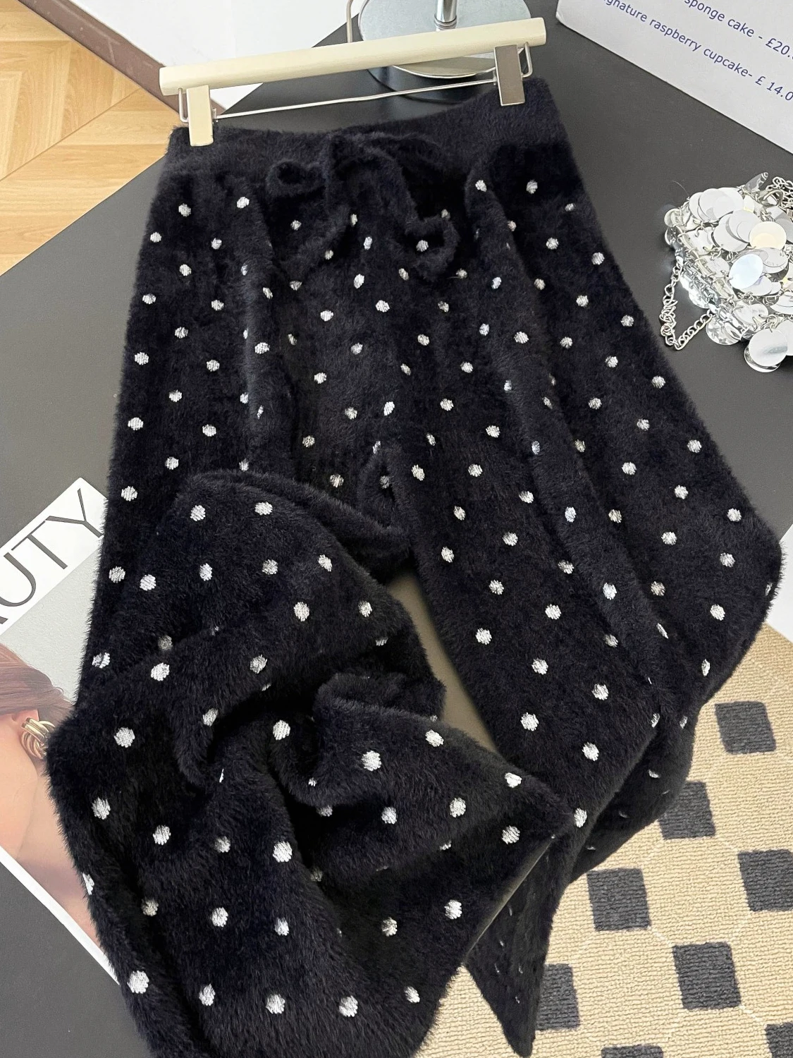 

Soft Cozy Nourishing Comfortable Water Rabbit Fur Knitted Pants Women's Lazy Smooth Narrow Casual Pants High Waist Wide Leg