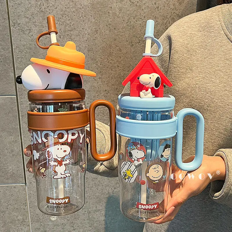 

Cartoon Cute Snoopy Giant Water Cup 2025 Straw Ice Cream Cup Portable Kettle Kawaii Large Capacity Drinking Cup Holiday Gift